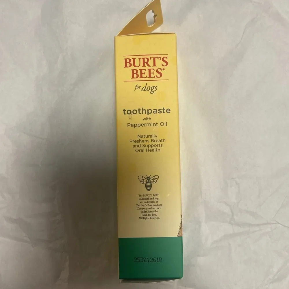 NWT! Burt Bee’s Dog Toothpaste Peppermint